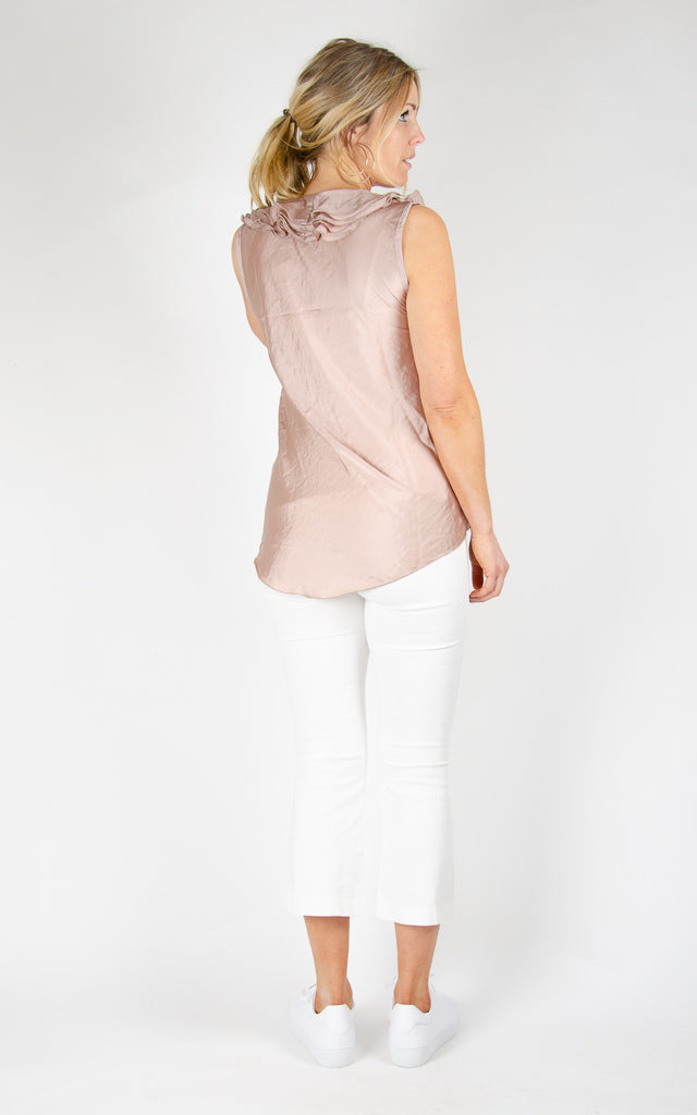 Nelly Short Soft Shiny - Powder